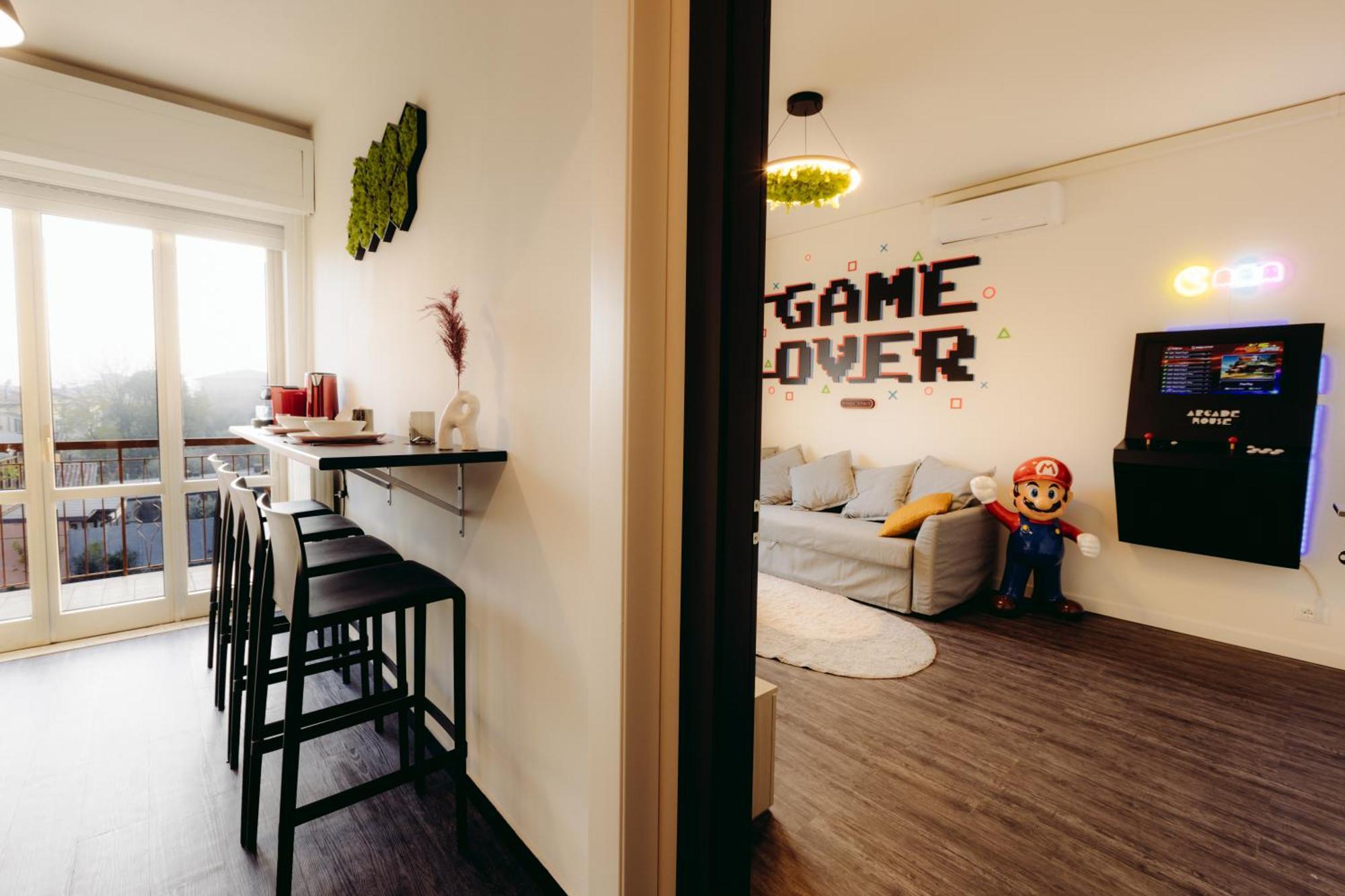 Arcade House Verona Fiera Netflix + Videogame Exterior foto